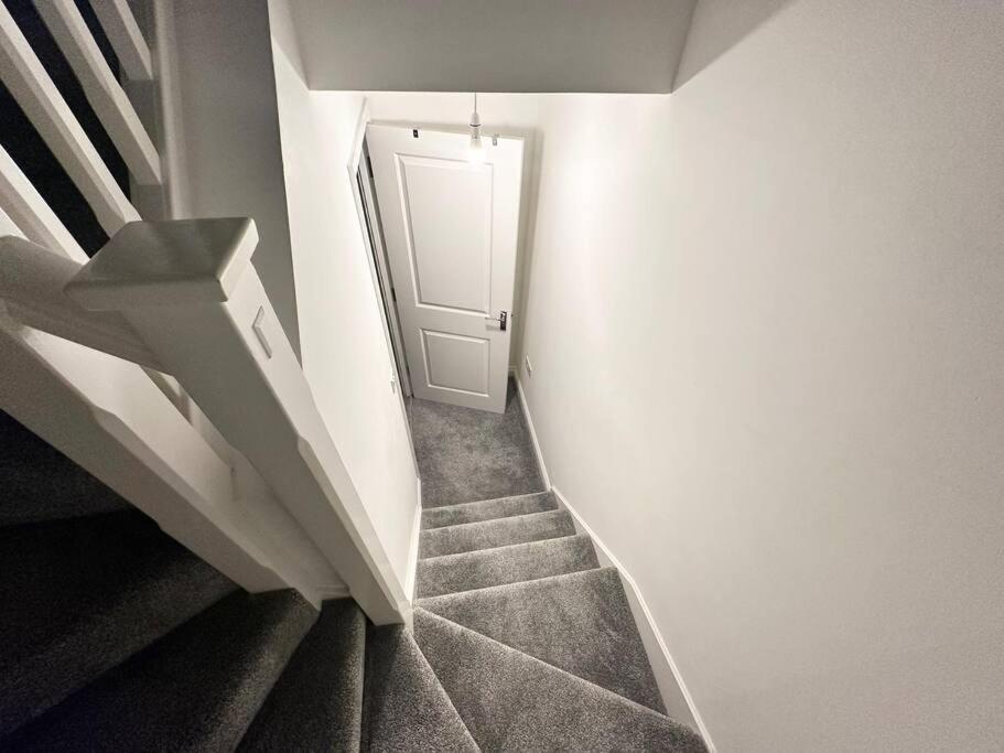 Serene Home Ideally Connected To Central London Bromley Eksteriør bilde